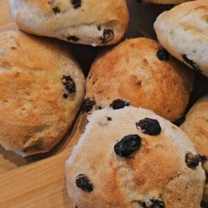 pane all'uvetta senza glutine cotto