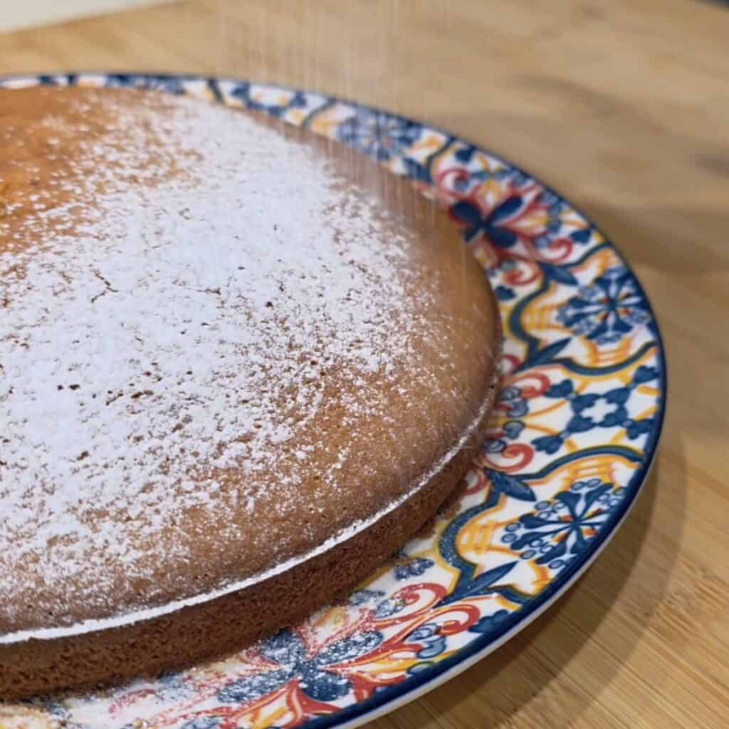 la torta frullata senza glutine e senza latte
