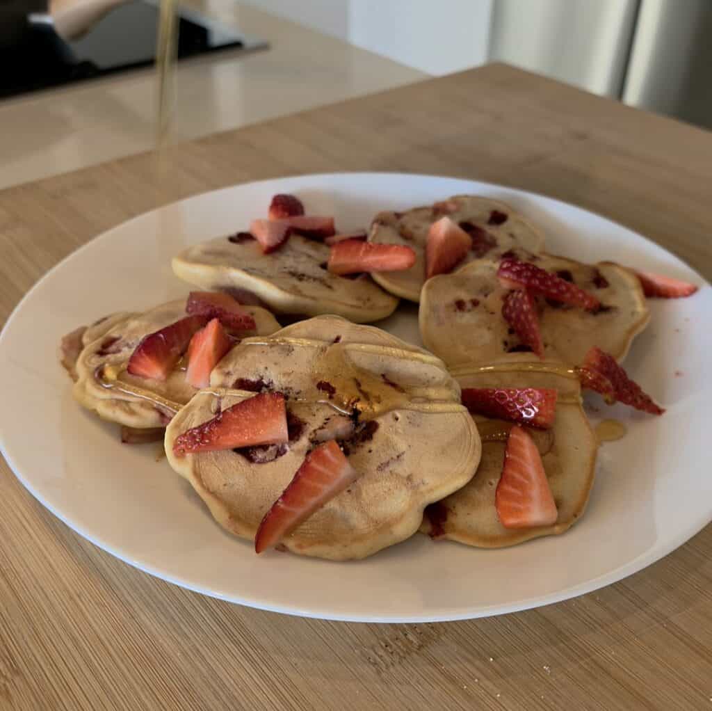 Pancake alle fragole senza glutine e latte