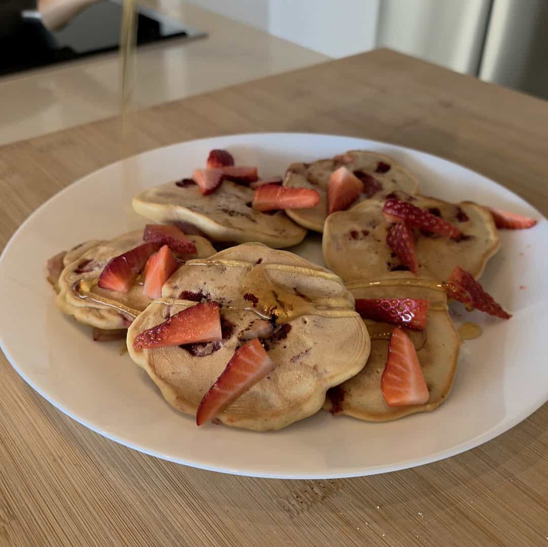 Pancake alle fragole senza glutine e latte
