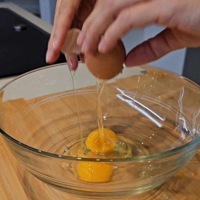 rompo le uova per plumcake senza glutine alla zucca