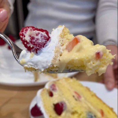 una forchettata di La mia torta di compleanno senza glutine e senza latte